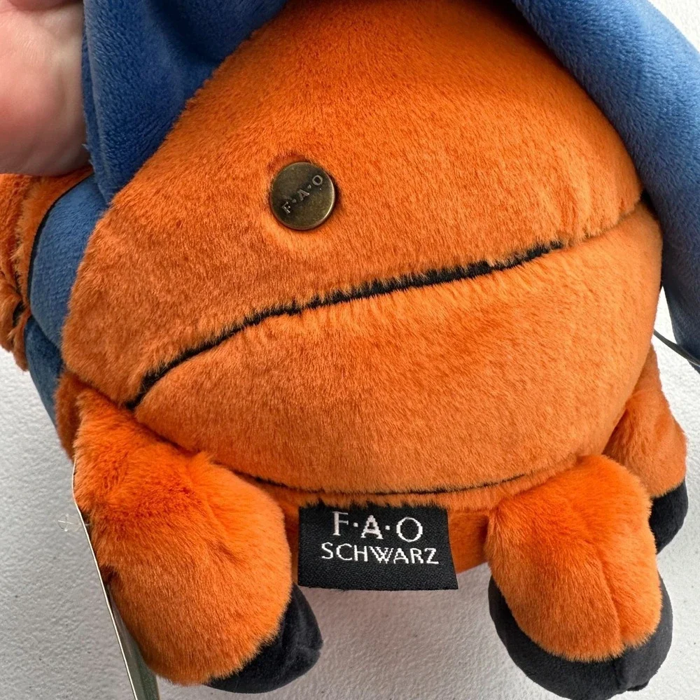 FAO Schwarz Heroes‎ Of The Game Plush Basketball Superhero Toy Cape Stuffed Gift
